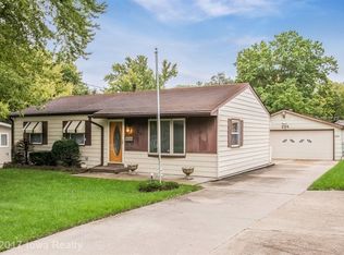 236 Caulder Ave, Des Moines, IA 50315