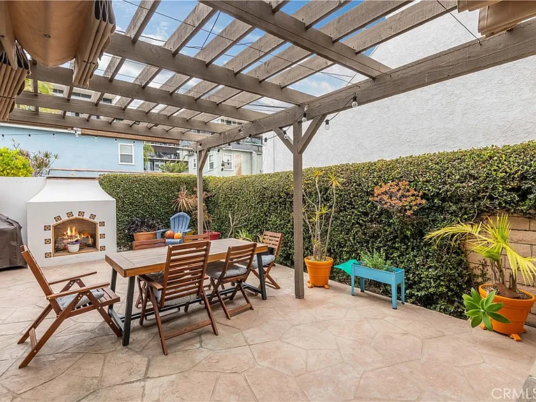 135 Siena Dr — Photo 30