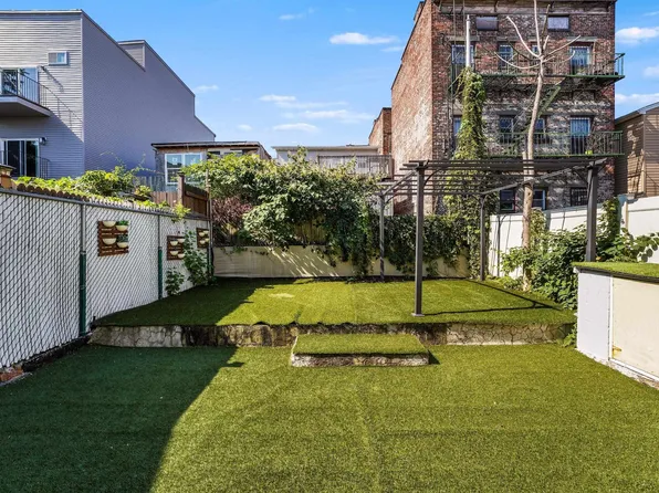 85 Stuyvesant Avenue image 1 of 18