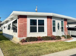 2000 E Bay Dr Lot 30, Largo, FL 33771