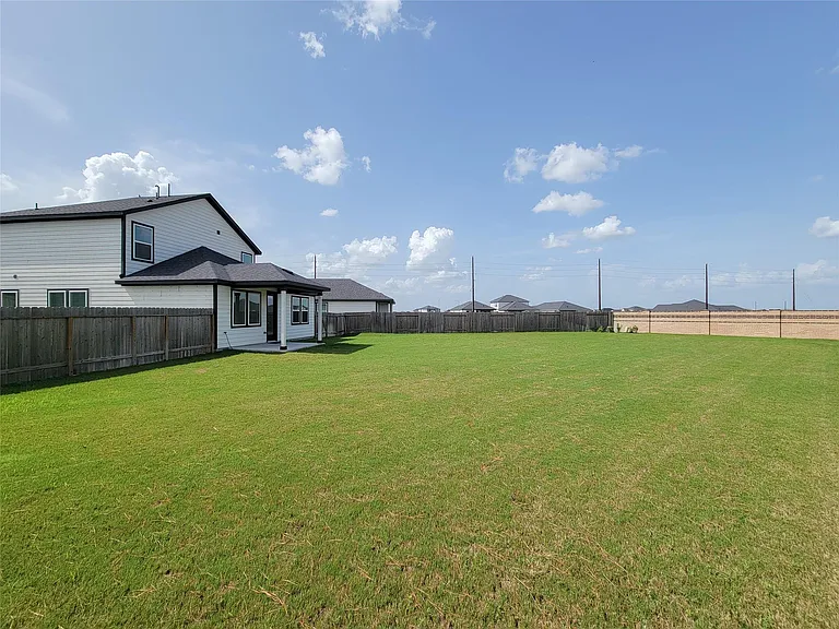 7730 Primrose Myrtle Ln — Photo 32