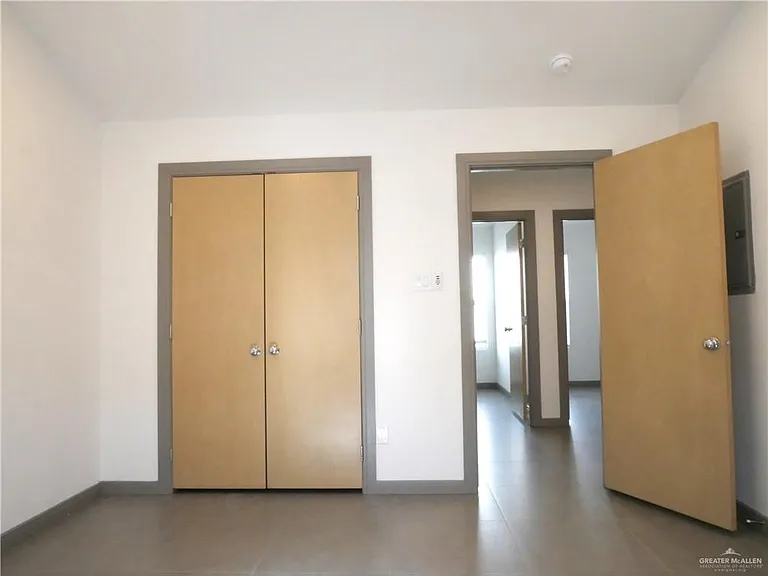 1317 E Iris Ave #1 — Photo 14