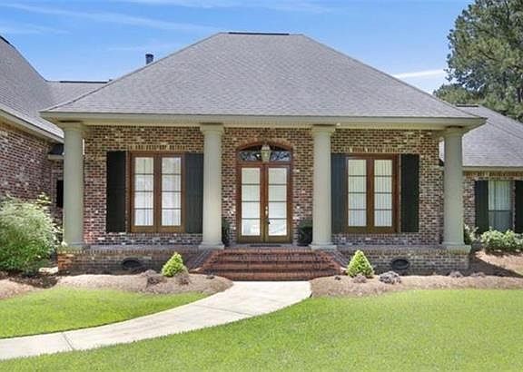 2nd image of 719 Odessa Ln