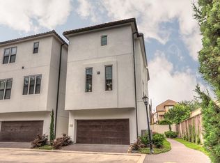 5531D Pine St, Houston, TX 77081