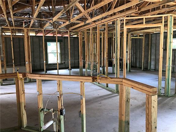 3rd image of 5751 Tomoka Dr