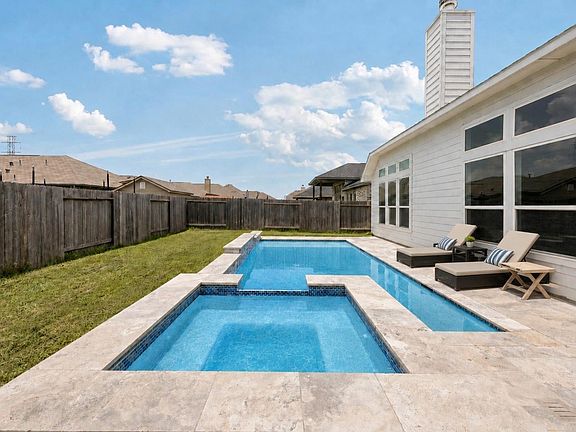 3rd image of 8803 W Crescent Lake Cir