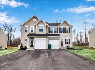 4233 Arthur Ct, Hamburg, NY 14075
