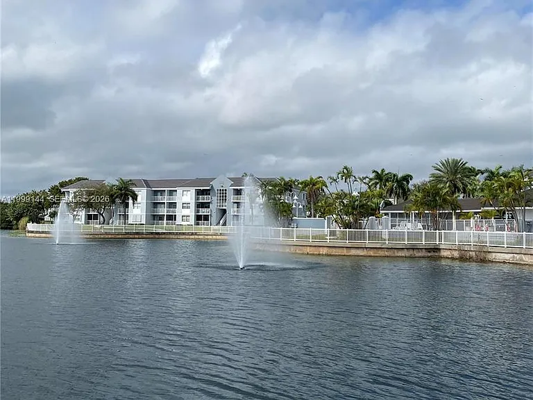 8500 SW 212th St #106 — Photo 35
