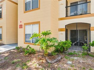 5618 PINNACLE HEIGHTS CIRCLE #206, TAMPA, FL 33624