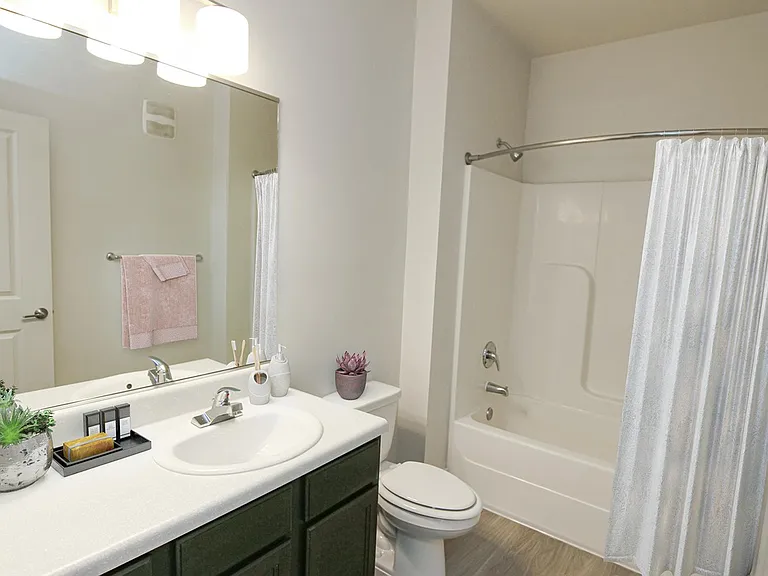 South Junction Apartments — Photo 62