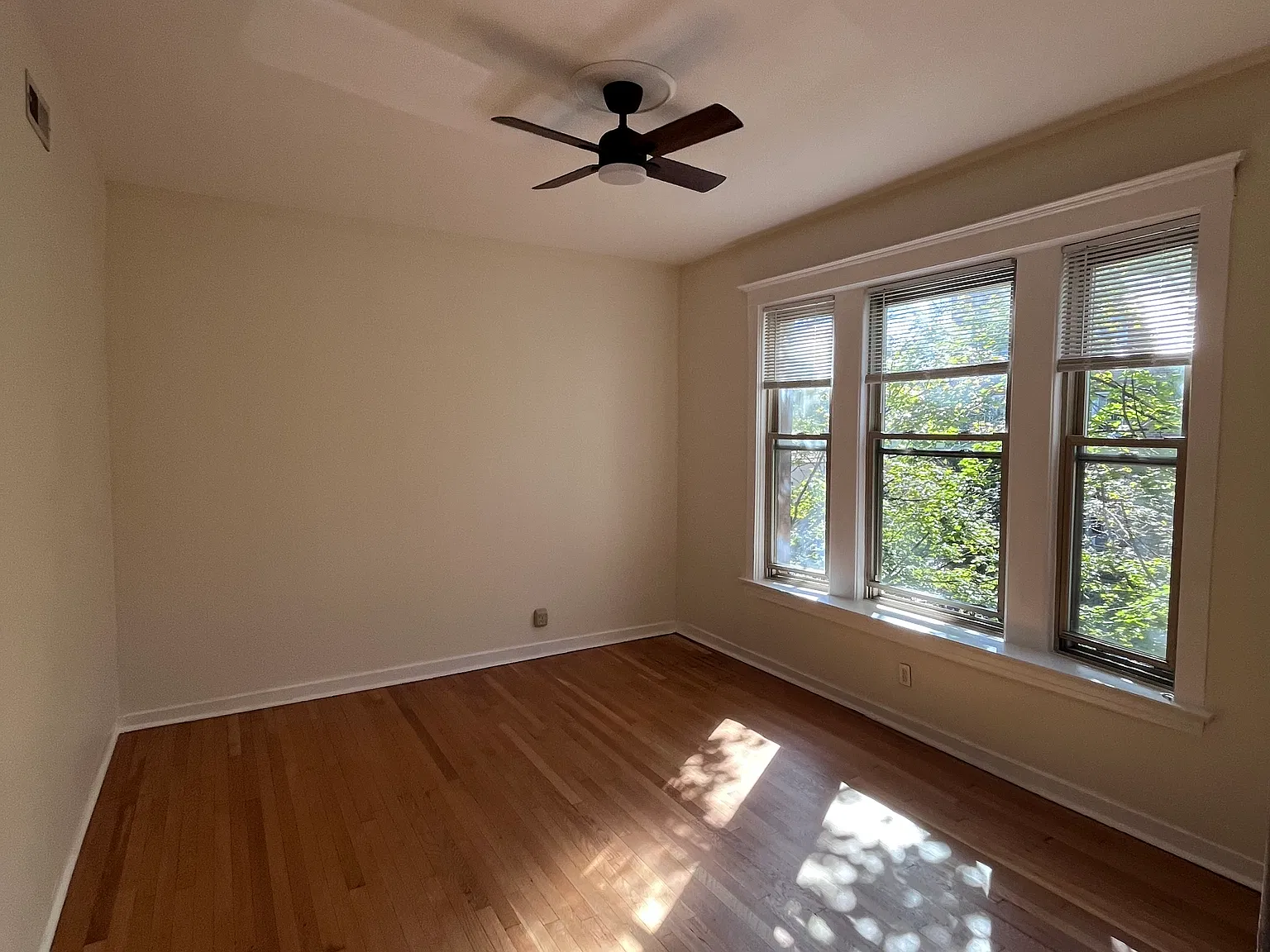 2 bed, $1,800 — Photo 4