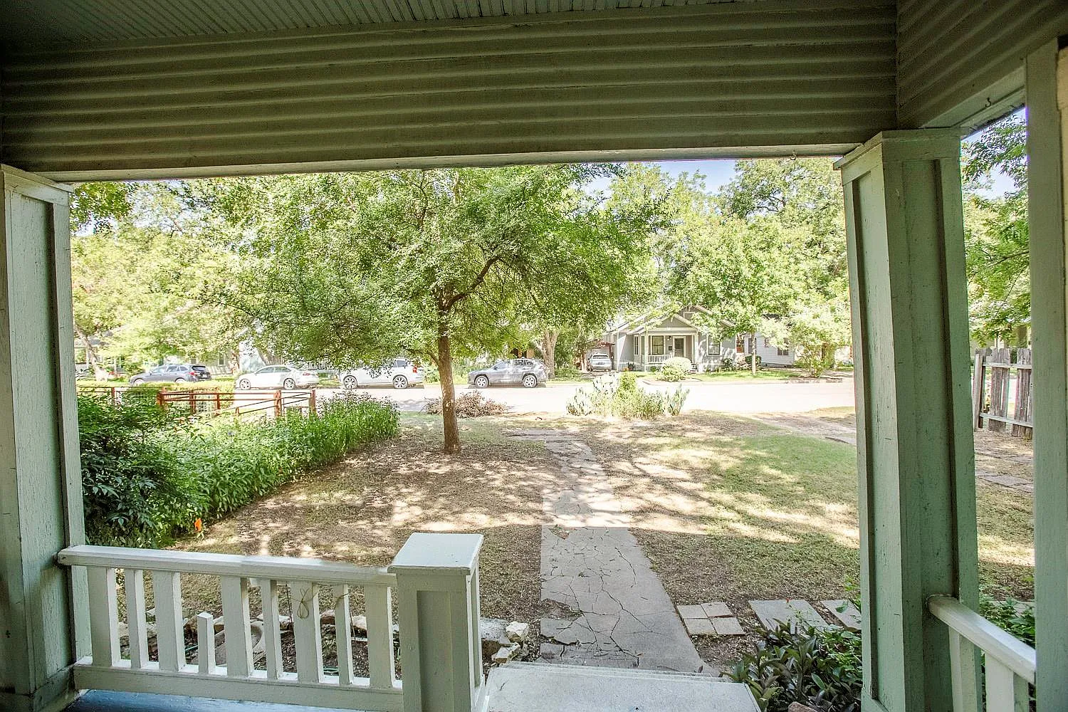 1 bed, 1.0 bath, 720 sqft, $1,250 — Photo 4