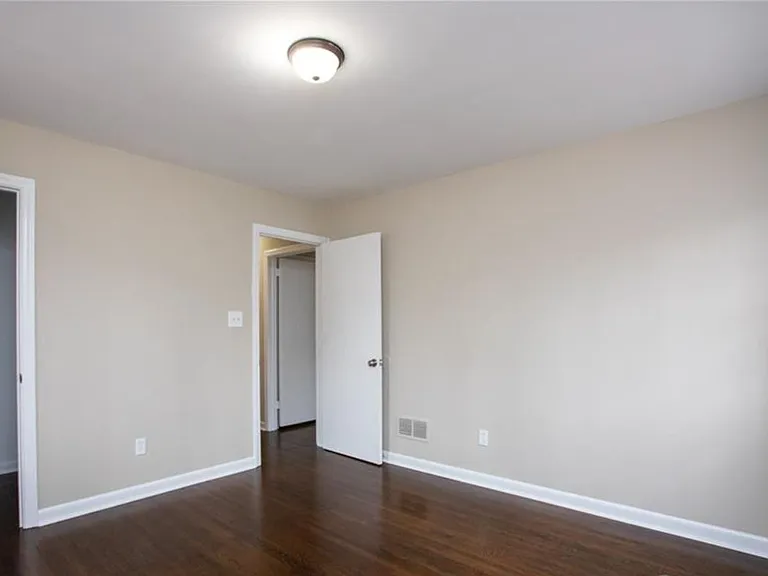 614 Owen Blvd #5 — Photo 10