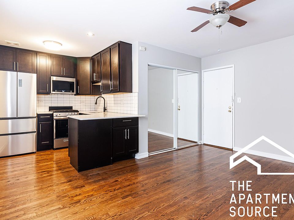 1st image of 530 W Oakdale Ave #409