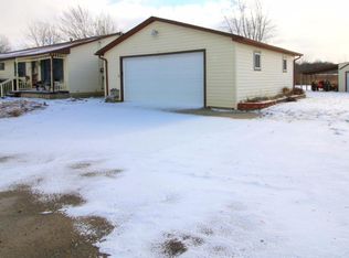 7491 Cook Rd, Swartz Creek, MI 48473