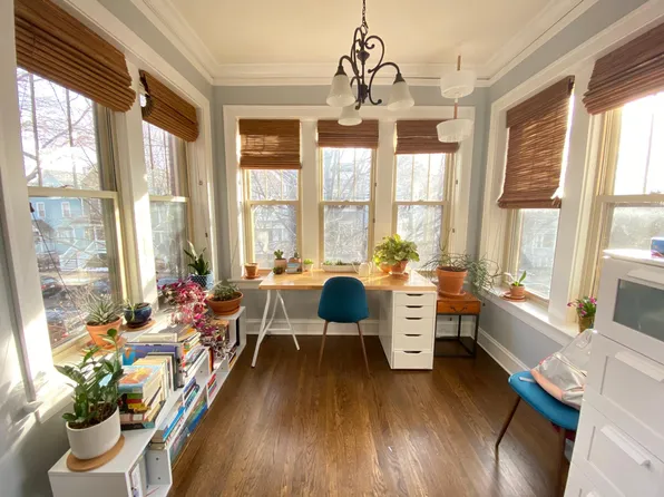 3728 N Marshfield Ave #1, Chicago, IL 60613