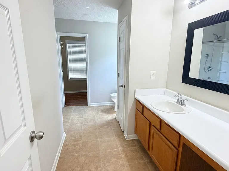 153 Greystone Cir — Photo 16