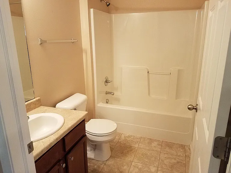 1835 SW White Birch Cir #3 — Photo 8