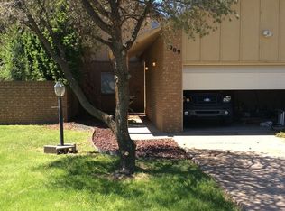 1909 Colonial Pkwy, Clovis, NM 88101