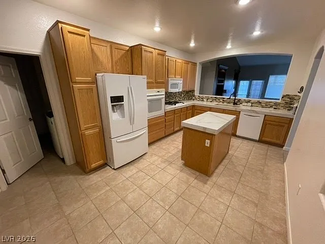 261 Fair Play St — Photo 16