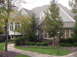 1001 Salcomb Ln, Raleigh, NC 27614