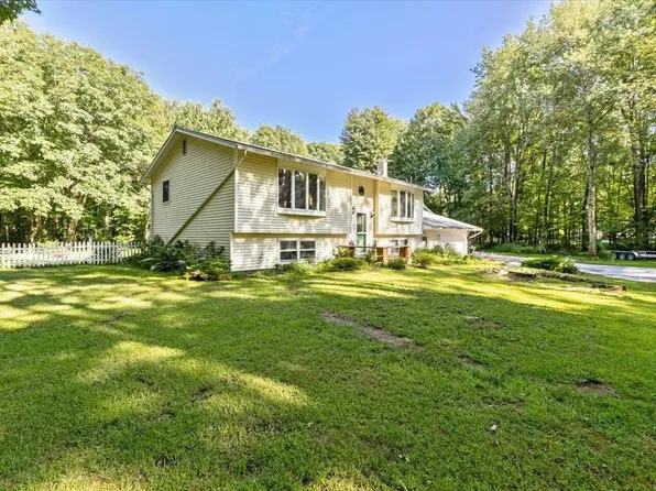 190 Tanglewood Drive, Swanton, VT 05488