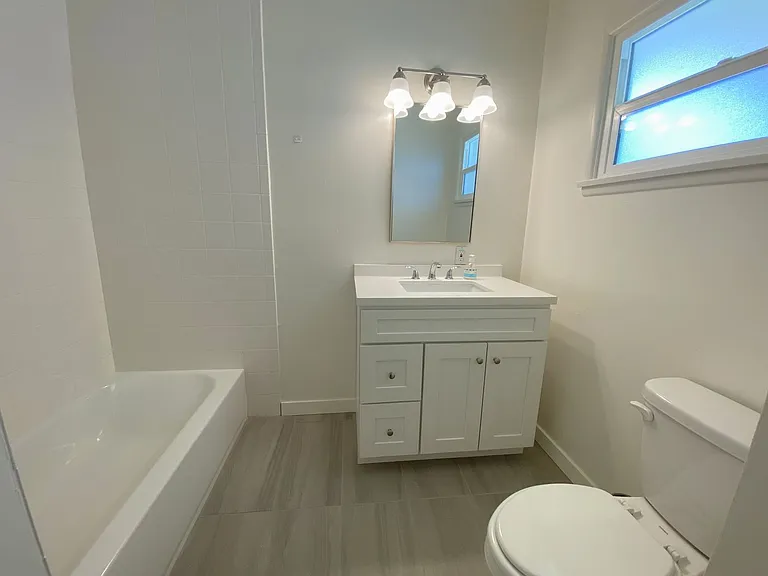 39670 Grand Ave — Photo 10