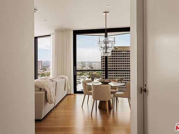 3rd image of 211 Elm St #13E