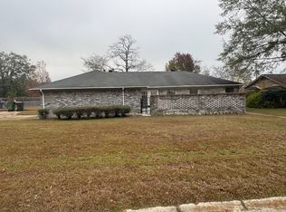 1404 Marcella St, Magnolia, AR 71753
