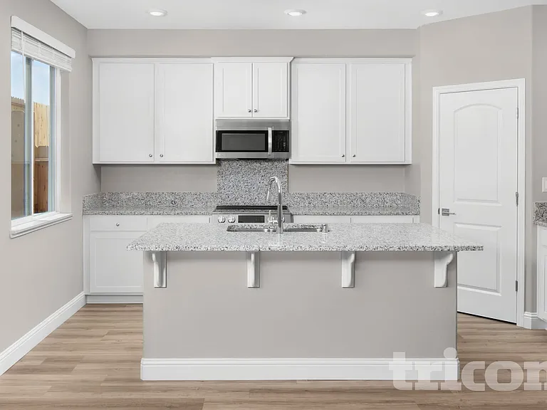 11617 Venitia Ln — Photo 5