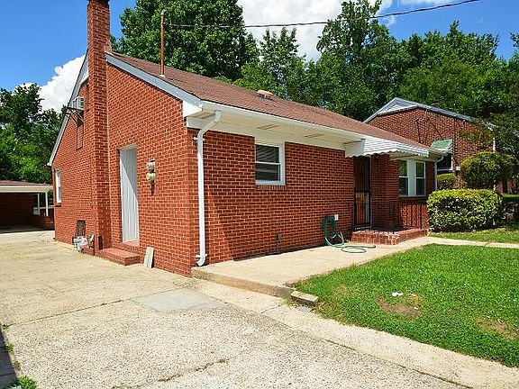 2nd image of 211 E Lawson St