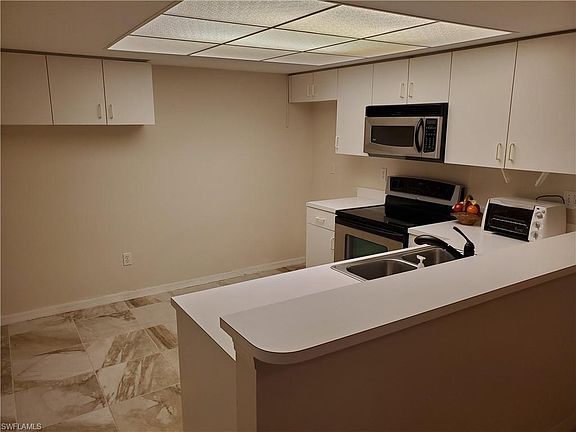 4th image of 15620 Crystal Lake Dr APT 101