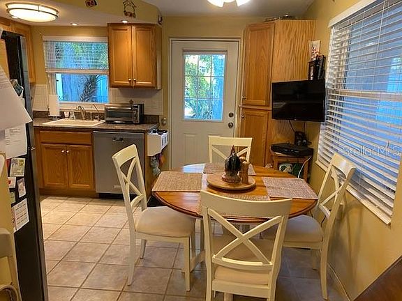 3rd image of 6165 58th St N APT 7J