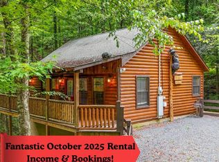 927 Stone Trl, Sevierville, TN 37876