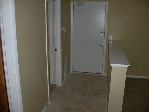 4th image of 29W471 Emerald Green Dr Unit H