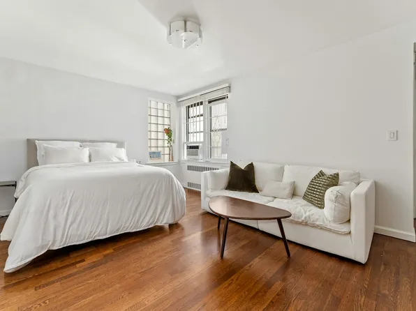54 East 8th Street image 1 of 6