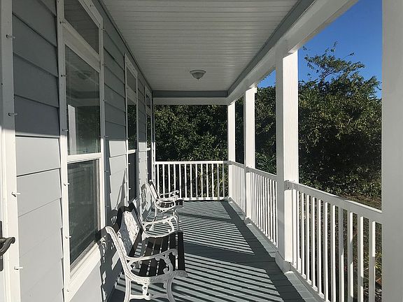 3rd image of 7361 Mamouth St
