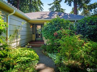 6626 57th Ave NE, Seattle, WA 98115