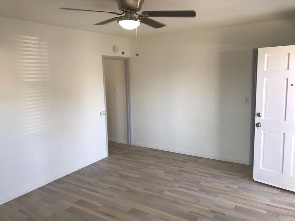 2nd image of 4337 N Bellflower Blvd #4337