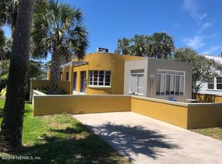826 Ocean Blvd, Atlantic Beach, FL 32233