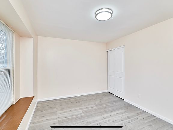 3rd image of 10424 Ashby Place Ln