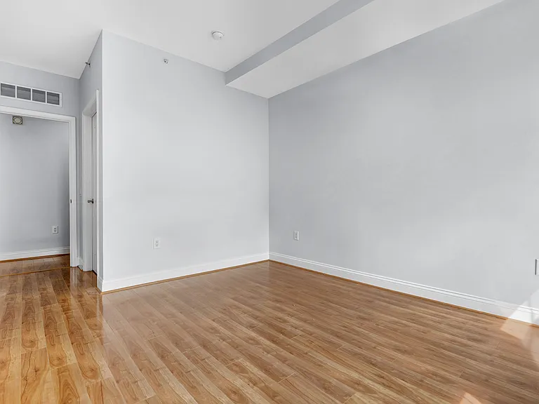 1111 Oronoco St #426 — Photo 11