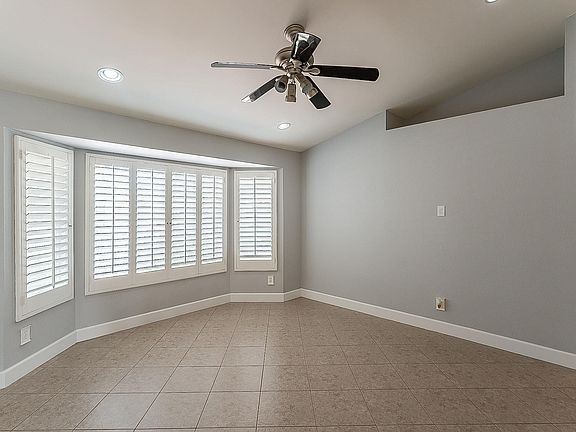 4th image of 4765 E Enrose St