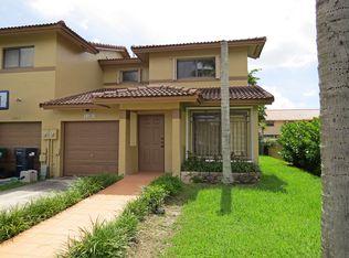 11501 SW 90th Ter, Miami, FL 33176
