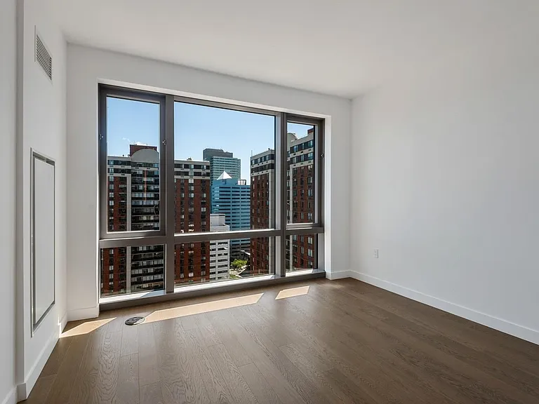 75 Park Ln S #2404R — Photo 12