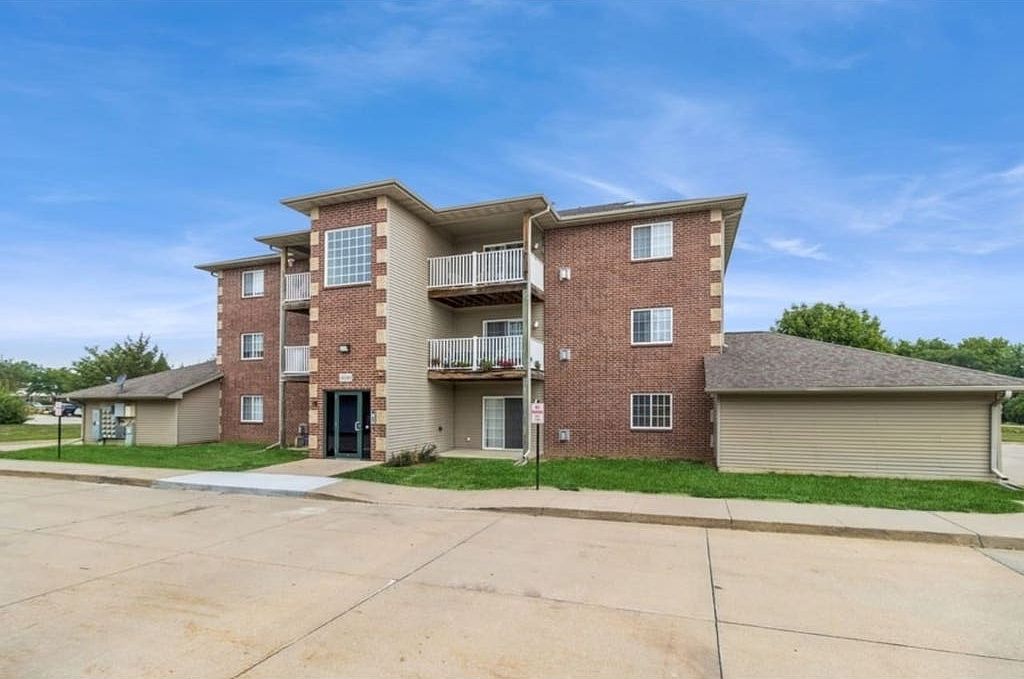 4140 100th St APT 12, Urbandale, IA 50322 MLS 680552 Zillow