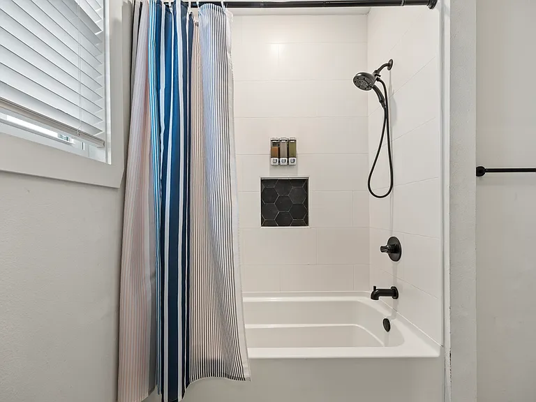 13865 Red Drum Ct — Photo 46