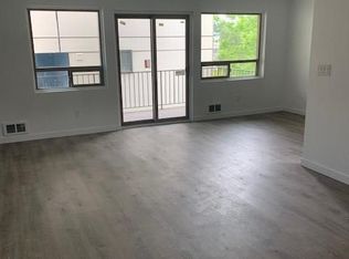 10 W Florentia St APT 2, Seattle, WA 98119