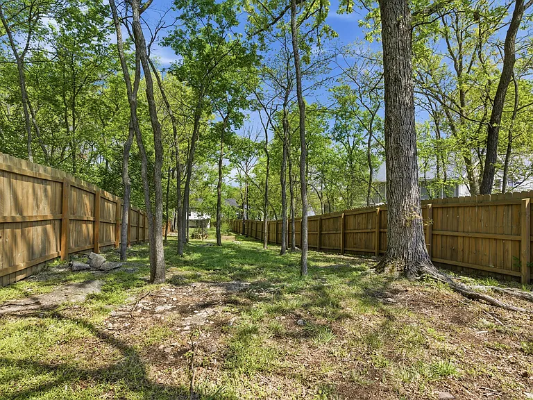 Seriously, you can't beat this yard!