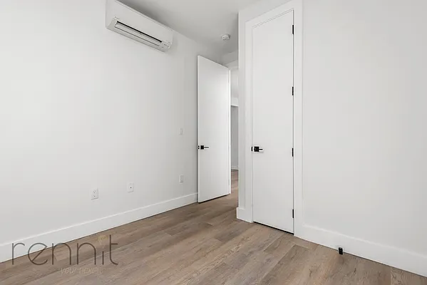 Rented by Rennit Inc. | media 4